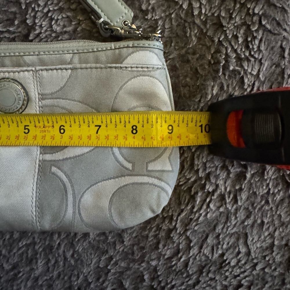 COACH Y2K Wristlet - Picture 5 of 11